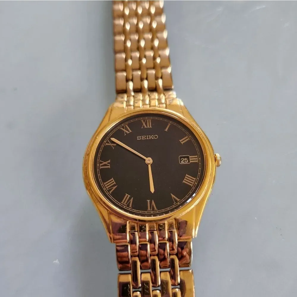 Seiko Gold Roman Numeral  7N39-8000 Watch‎ Quiet Luxury